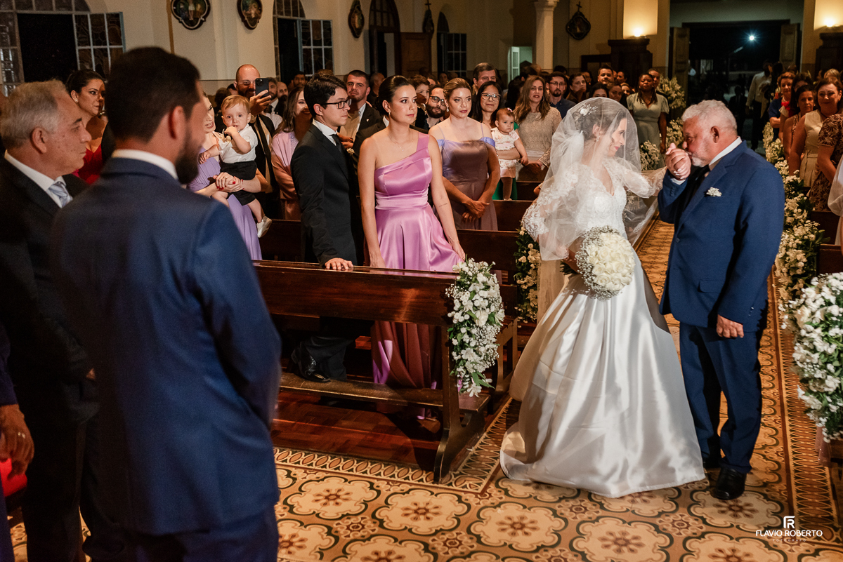Celebração de Casamento na Capela do Sagrado Coração de Jesus no Parque Vicentino Aranha de sao José dos Campos