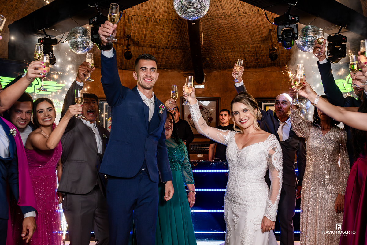 Casamento da Joyce e Felipe no Recanto Vip em Guaratinguetá