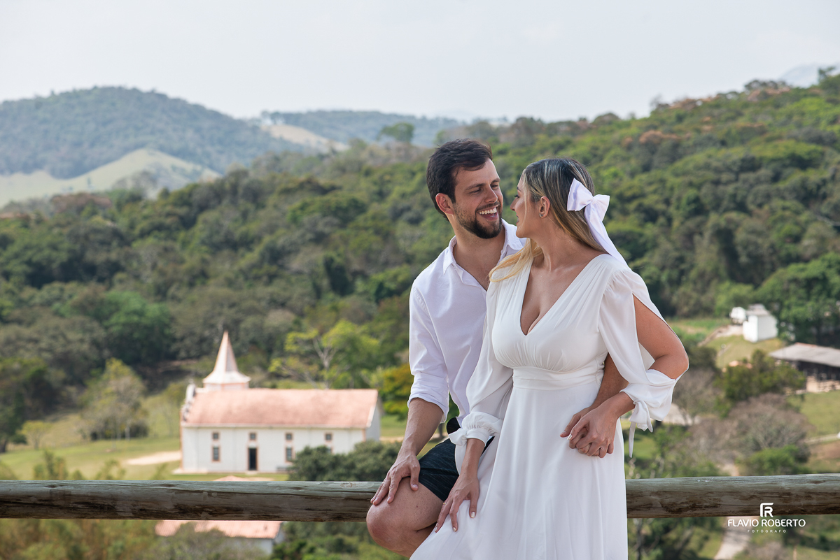 Ensaio Pre Wedding na Cervejaria Caminho do Ouro, em Cunha