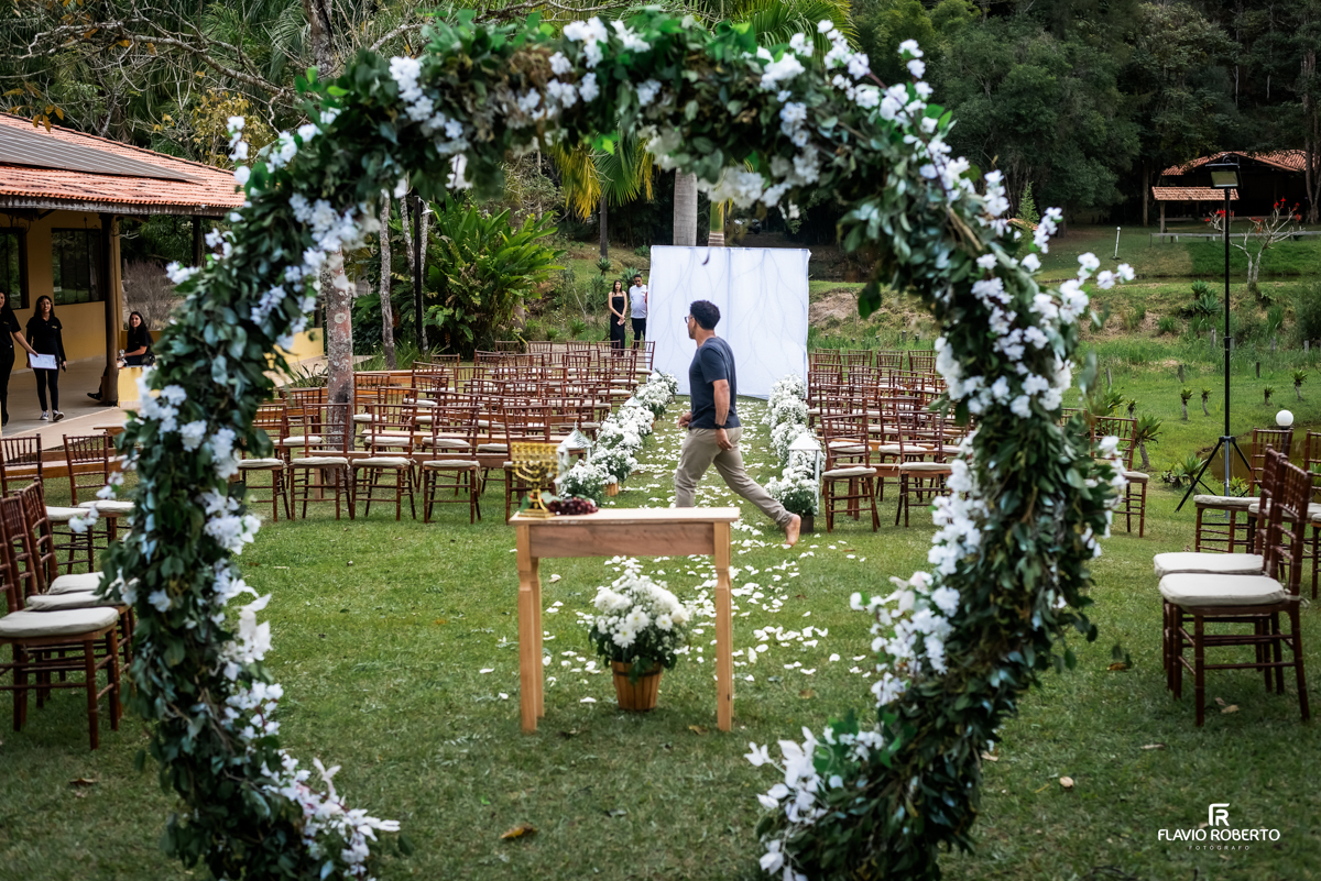 Making Of do Noivo no Espaço Colar de Ouro em Cunha