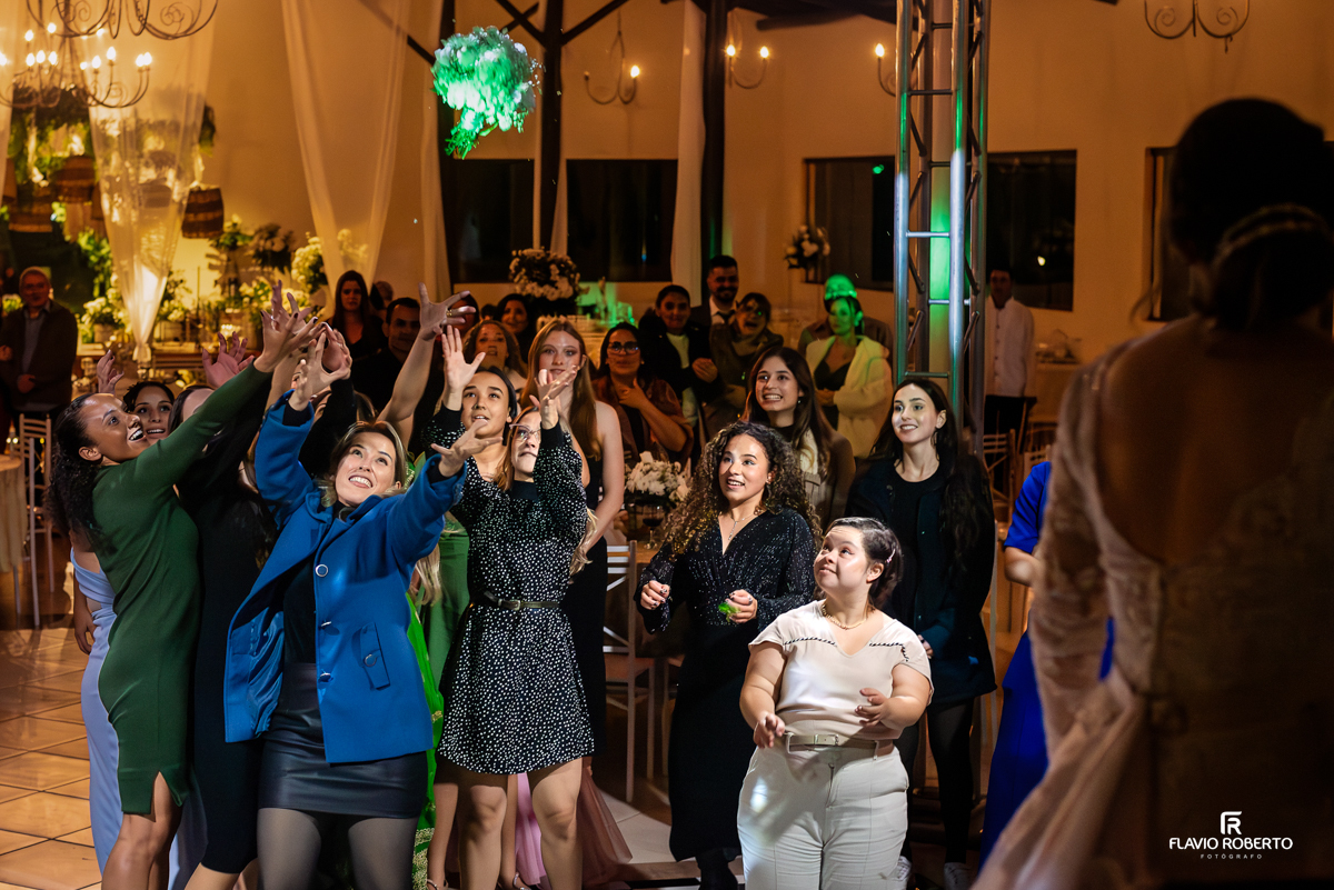 Festa de Casamento no Espaço Colar de Ouro em Cunha