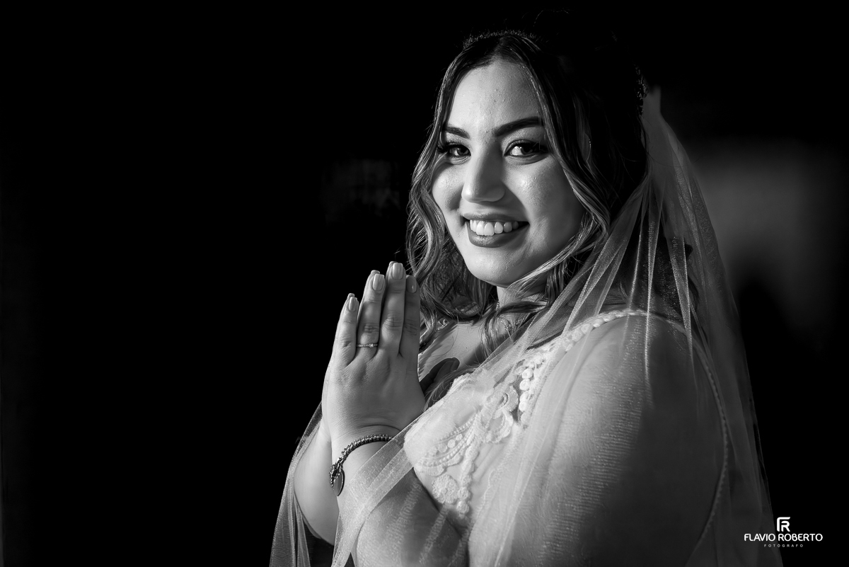 Casamento durante o pôr do sol na Hípica Cachoeira em Cachoeira Paulista
