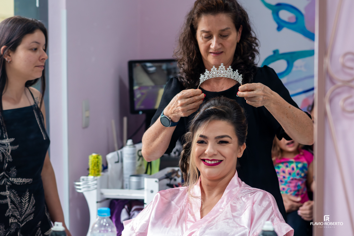 Making Of da Noiva durante Casamento em Cunha-SP