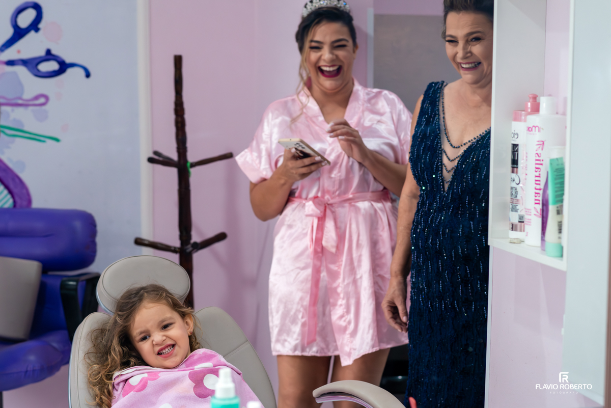 Making Of da Noiva durante Casamento em Cunha-SP