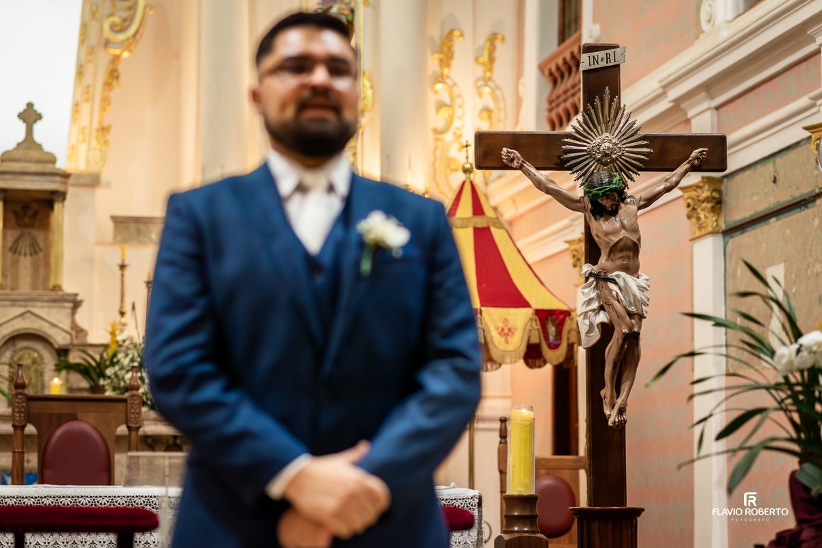 Casamento na Basílica do Senhor Bom Jesus em Tremembé, SP