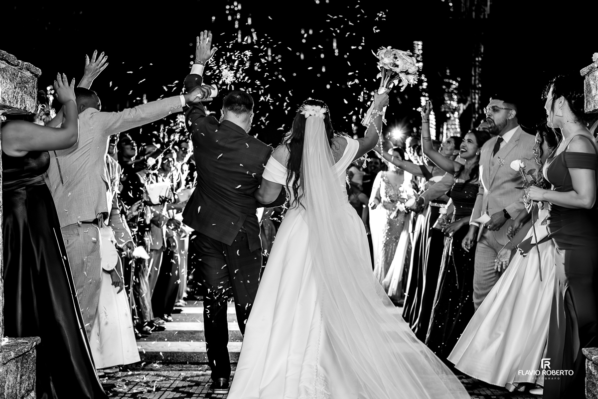 Casamento na Basílica do Senhor Bom Jesus em Tremembé, SP