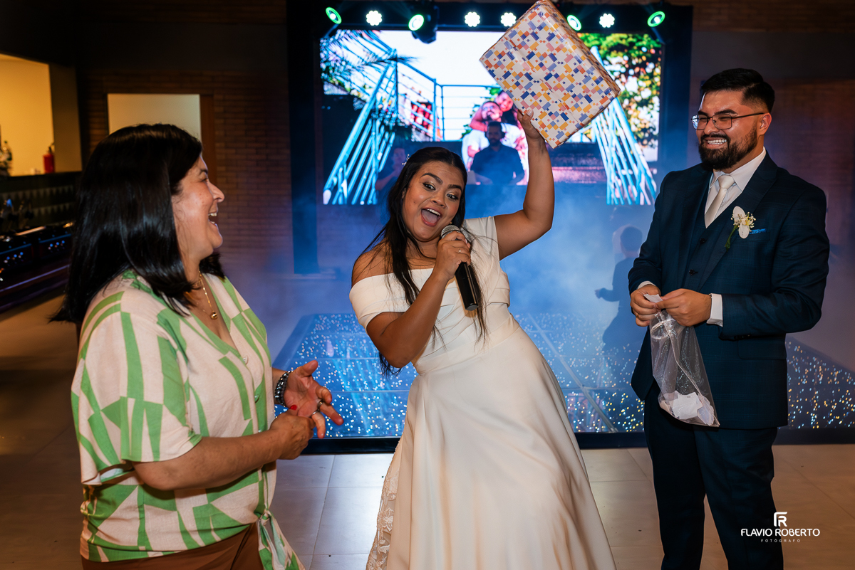 Festa de Casamento no Spazzio Vista Valle em Tremembé, SP