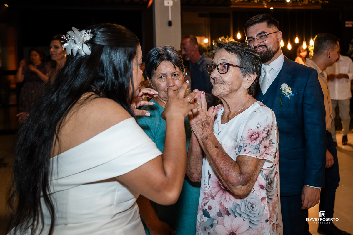 Festa de Casamento no Spazzio Vista Valle em Tremembé, SP