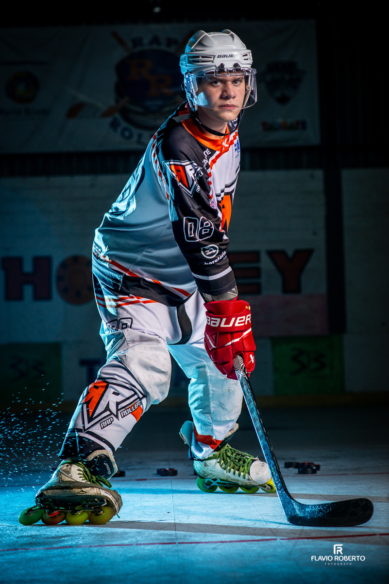 Ensaio Fotográfico de Hochey Inline do atleta Aaron Massucato do Rap Rolles Taubaté