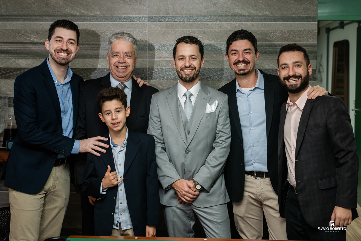 Making Of do Noivo Com seus familiares e amigos no Villa Lyon de Taubaté.