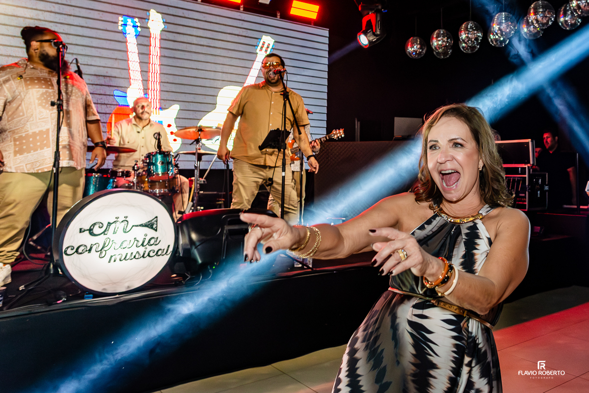 Festa de Casamento da Laís e Alessandro no Espaço Villa Lyon em Taubaté.