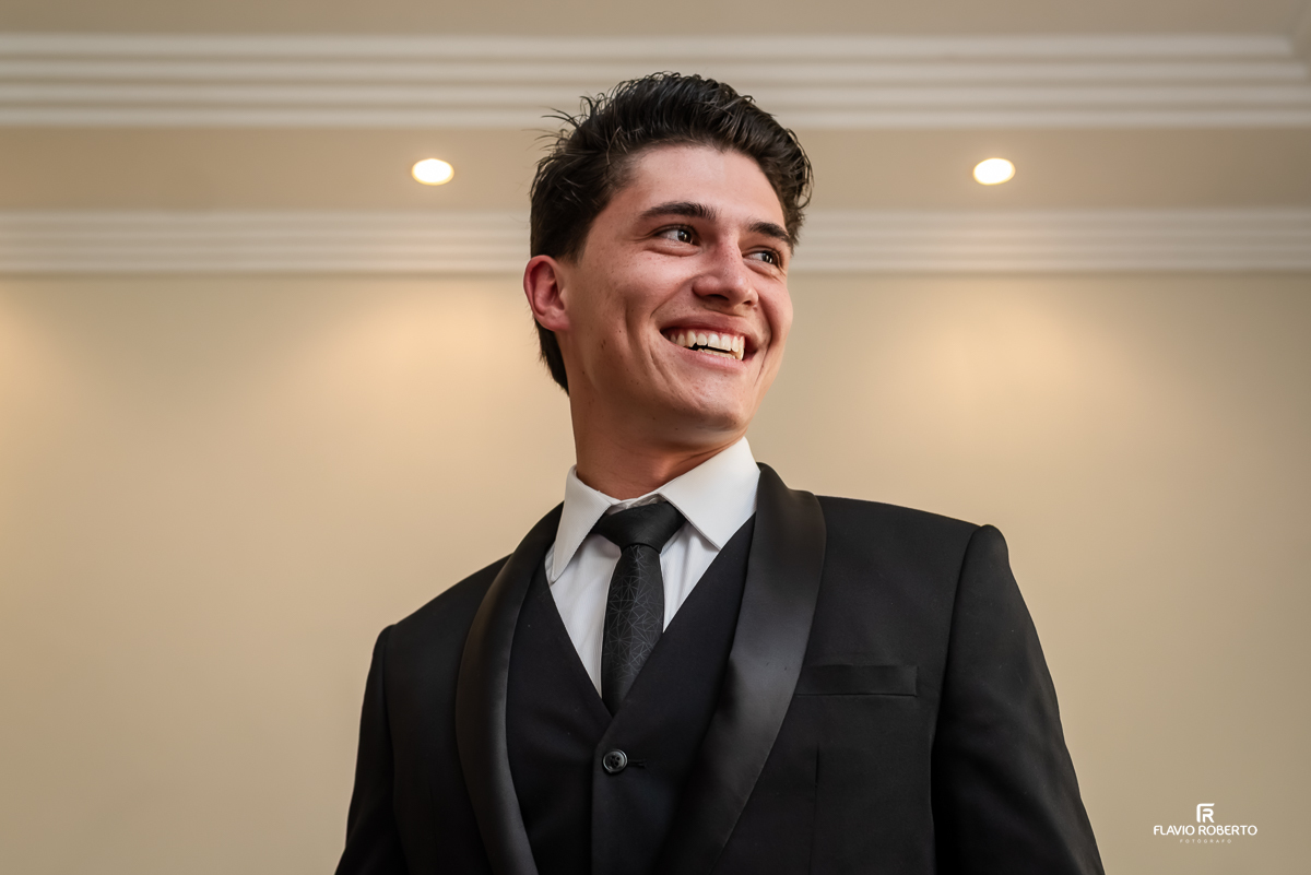 Making Of do Noivo em uma casa na cidade de Aparecida