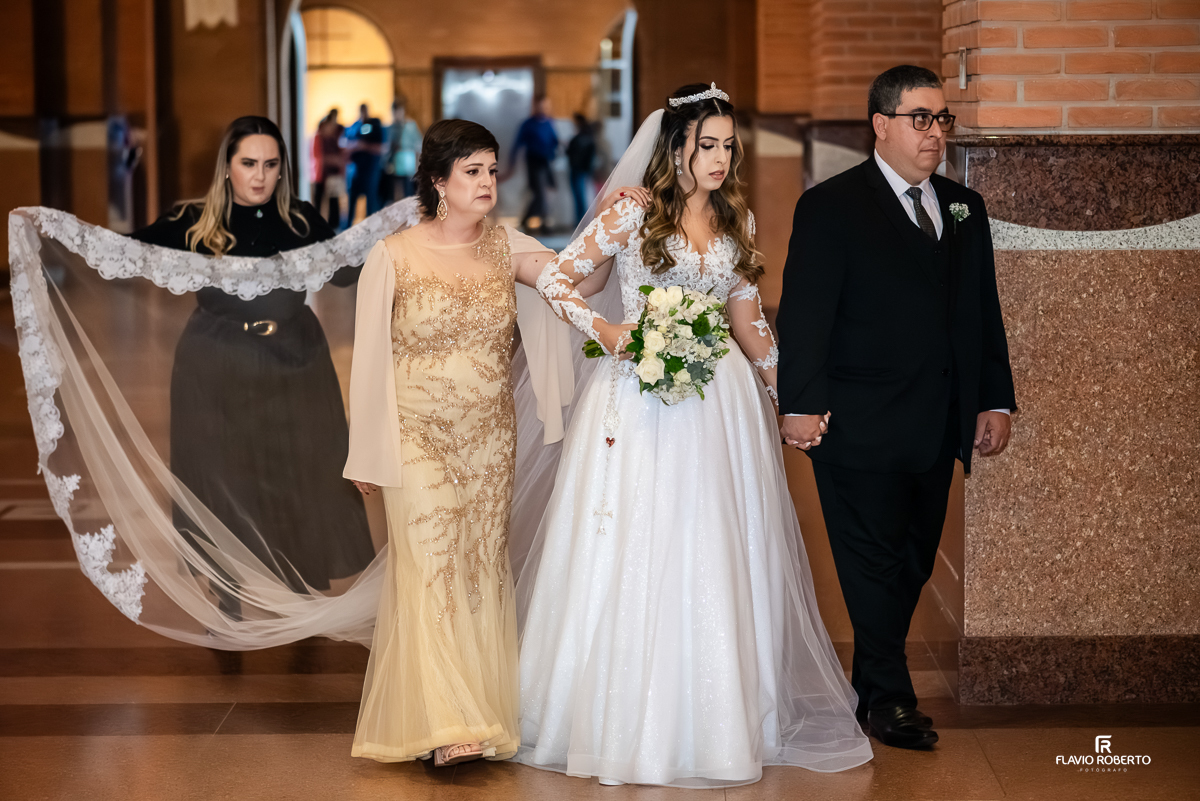 Casamento da Jhennifer e Guilherme no Santuário Nacional de Aparecida