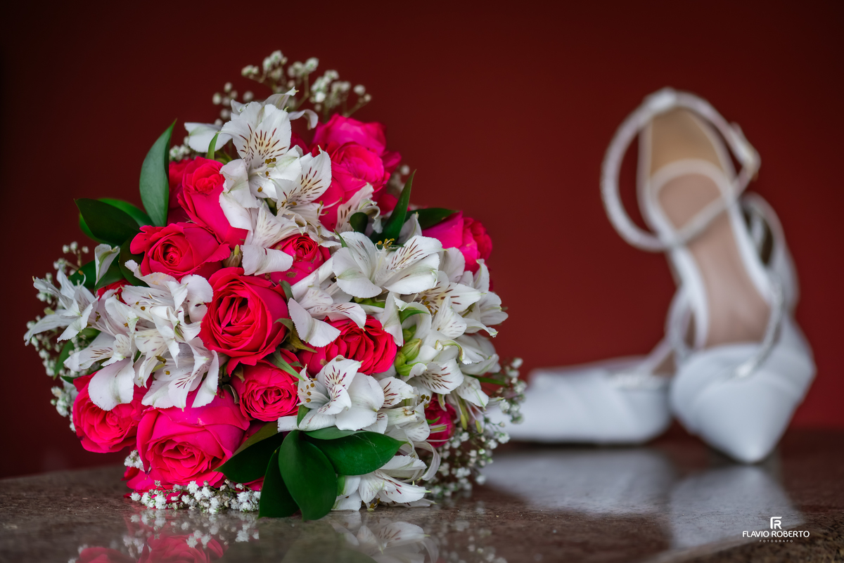 dia da noiva em Lorena no Ateliê Daniel Rodrigues durante making of do casamento