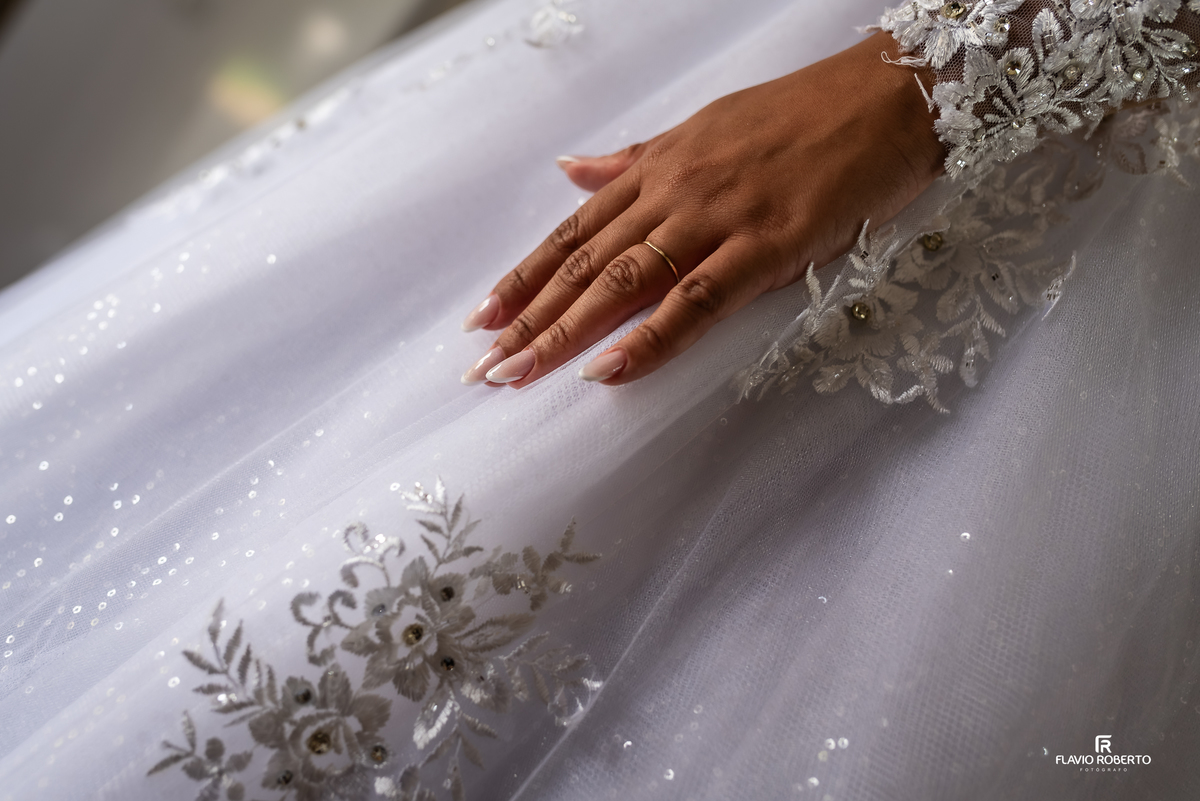 making of da noiva em Lorena fotografado por Flavio Roberto no Ateliê Daniel Rodrigues