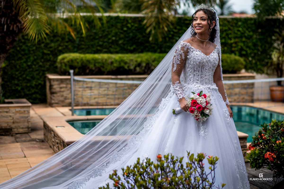 making of elegante da noiva no Ateliê Daniel Rodrigues em Lorena no dia do casamento