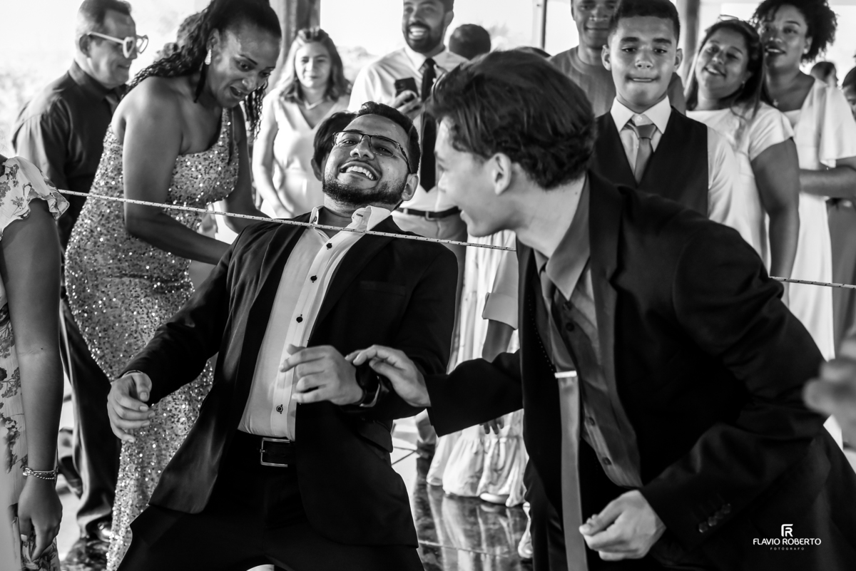 festa de casamento em Canas fotografada por Flavio Roberto na Chácara Recanto da Lagoa
