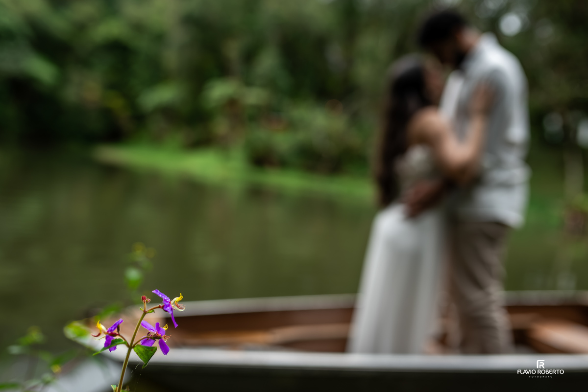 pre wedding em cabana com lago na Lake View Cabanas em São Francisco Xavier