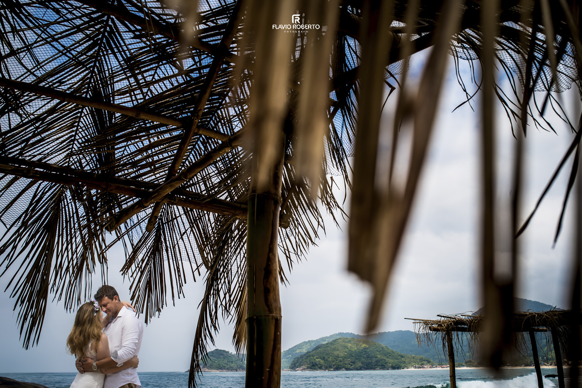 Ensaio Fotográfico em Trindade durante Ensaio Pre Wedding em Paraty