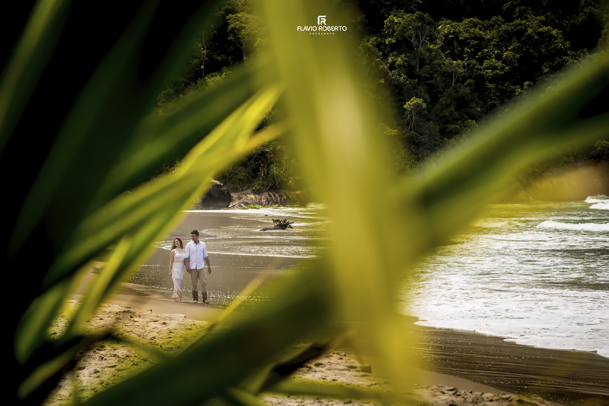 ensaio pre wedding nas praia de Ubatuba