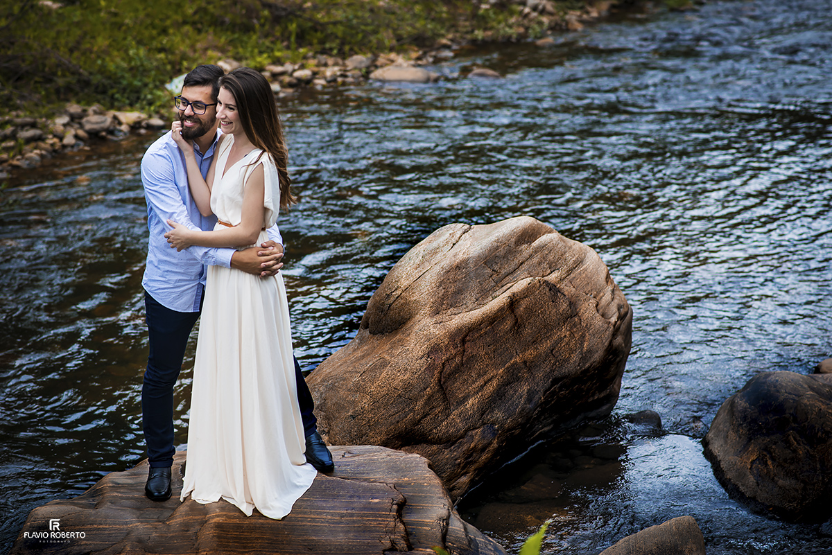 Ensaio Pre Wedding nas Pedrinhas em Guaratinguetá-SP