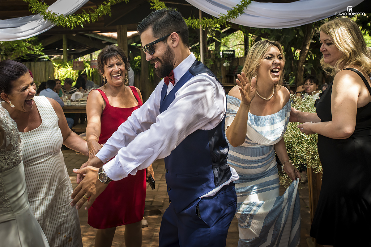 Casamento  na Luciana Valladao Restaurante em Guaratinguetá-SP