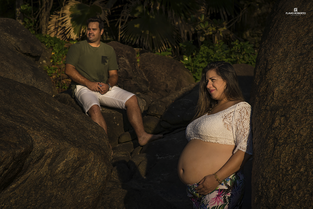 Ensaio Fotográfico de Gestante nas praias de Ubatuba