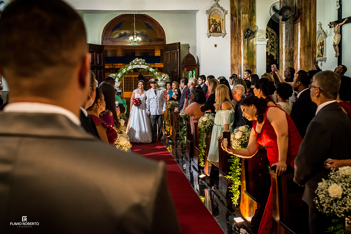 Entrada da Noiva no casamento no Santuario de sao benedito