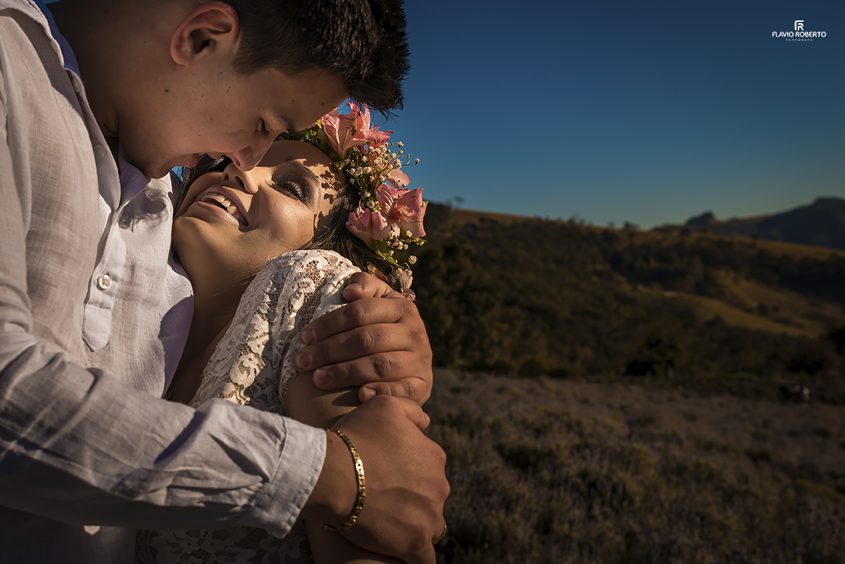 Ensaio de Casal no Lavandario de Cunha. Flavio Roberto Fotografo de Casais e Casamentos.