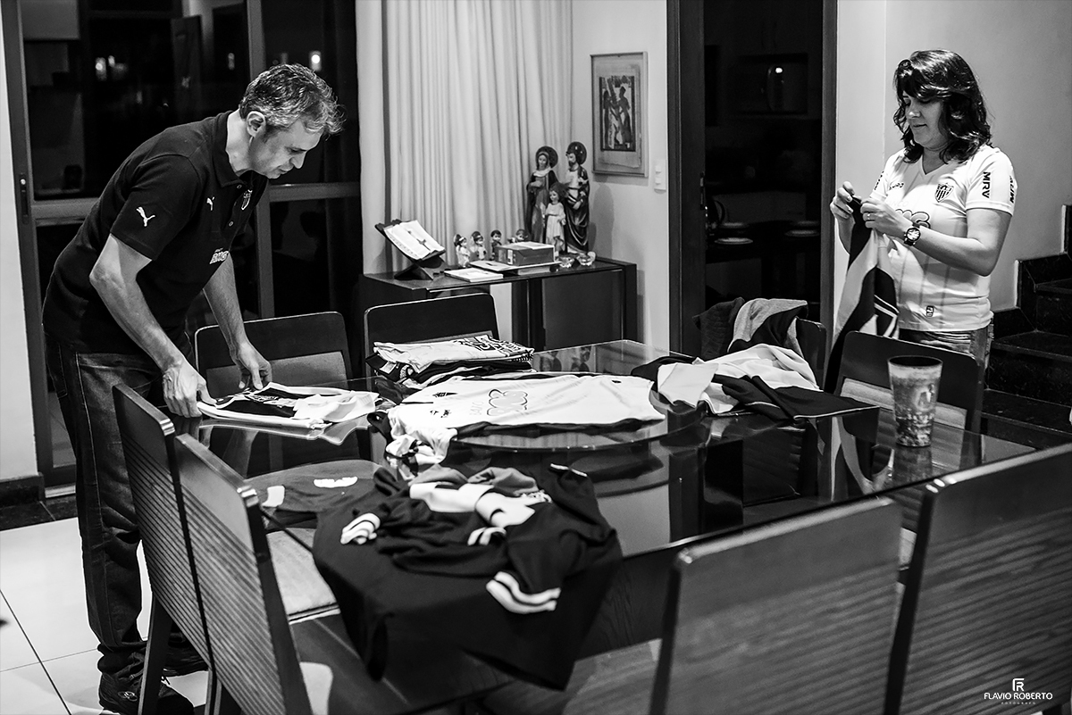 Ensaio de Casal atleticano celebrando 20 anos de casados. Ensaio no Estádio Arena Independência em Belo Horizonte. Atlético 2 x 1 Ceará.