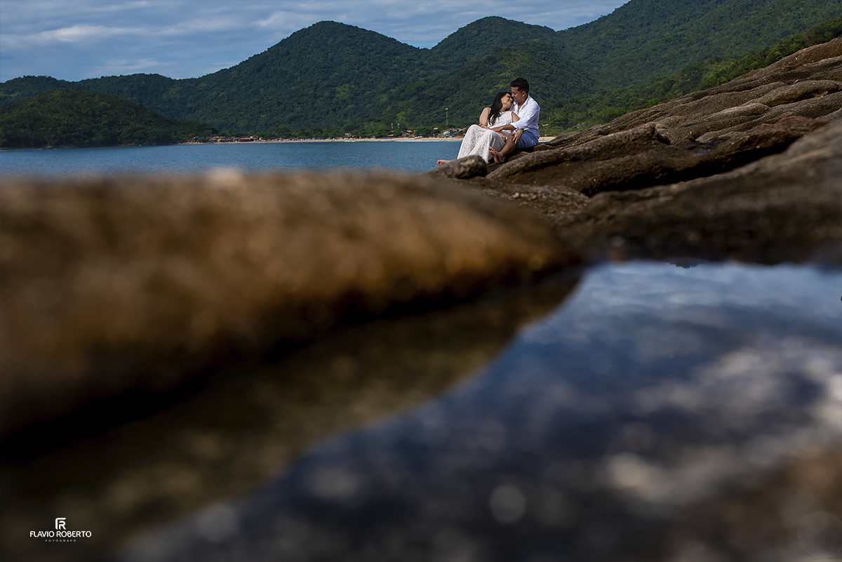 Ensaio Pre Wedding de Casal na Praia do Cepillo em Trindade - Rio de Janeiro