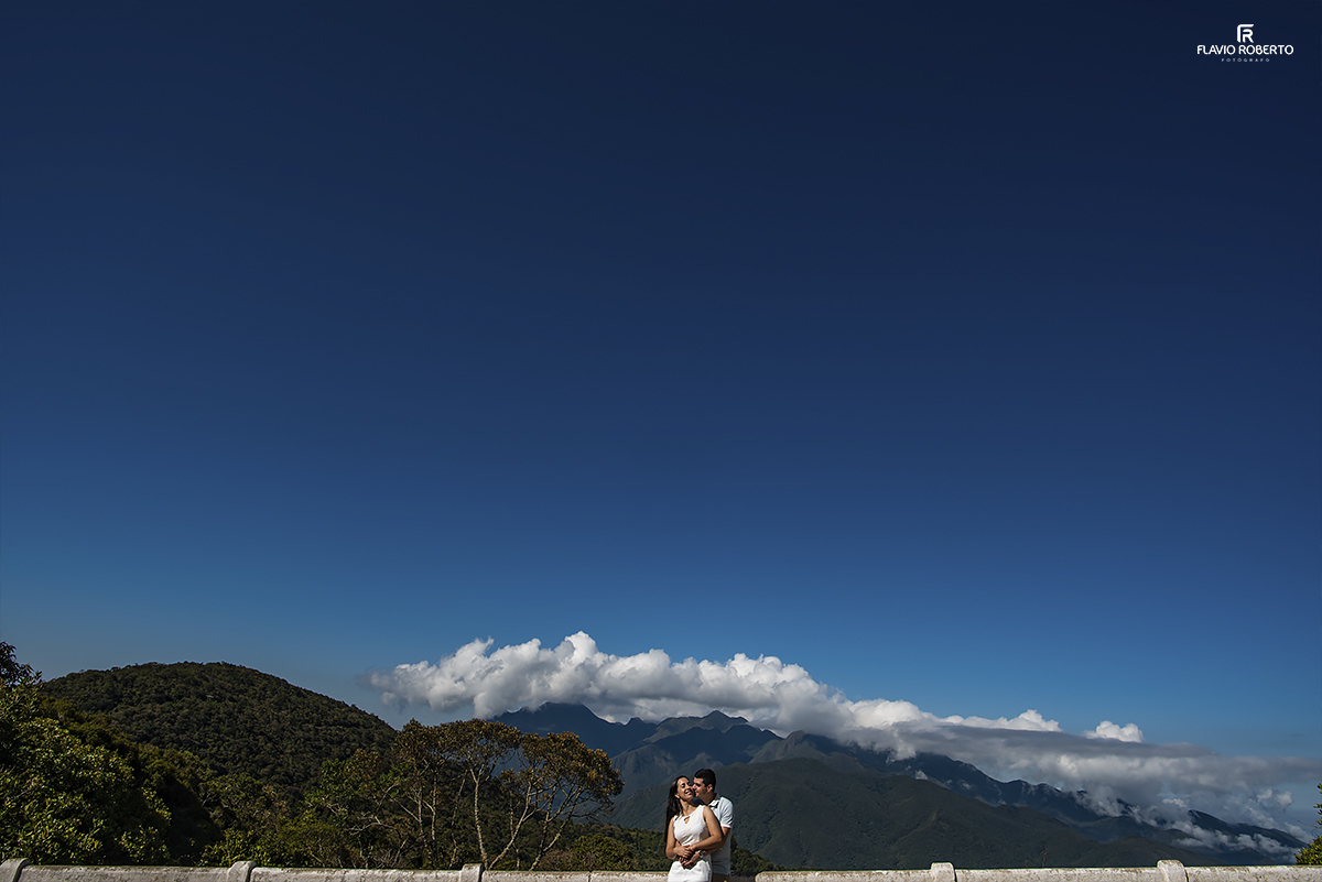 Ensaio de Casal no Pico dos Agulhas Negras. Ensaio Pre Wedding com Fusca em Itamonte.