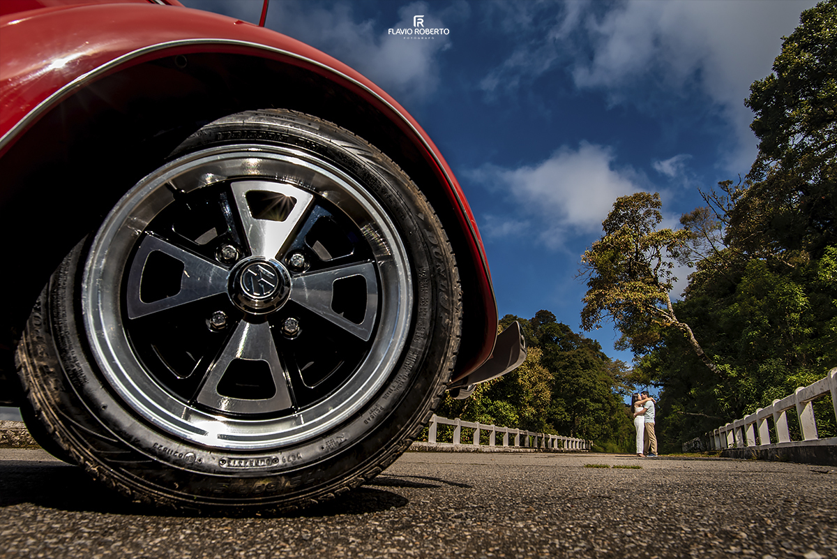 Ensaio de Casal no Pico dos Agulhas Negras. Ensaio Pre Wedding com Fusca em Itamonte.