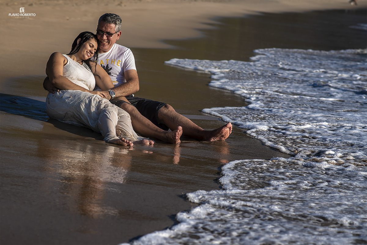 Ensaio de Casal Pre Casamento na praia. Ensaio Pre Wedding em Ubatuba.