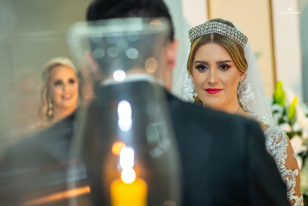 Cerimonia Religiosa do Casamento de Ana Paula e Gabriel na Igreja de Santo Antônio em Cachoeira Paulista