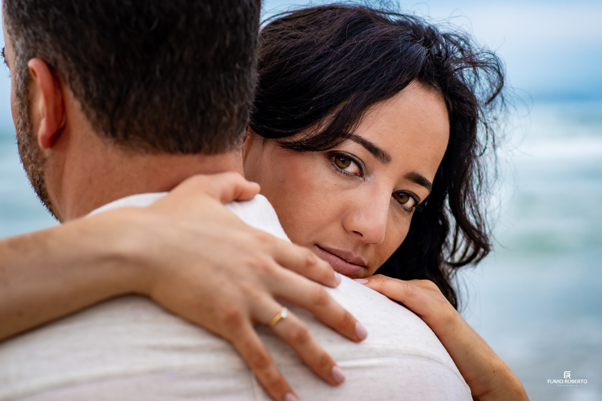 Ensaio Pré Wedding em Ubatuba. Ensaio de Casal na praia grande de Ubatuba.