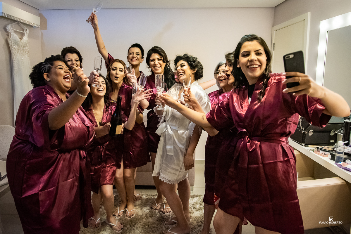 Making Of da Noiva no Claudir Cabeleireiros de Mogi das Cruzes.