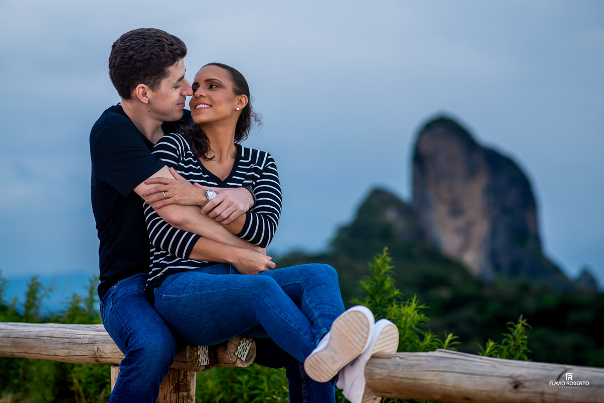 Ensaio Pré Wedding na Pedra do Baú em São Bento do Sapucaí