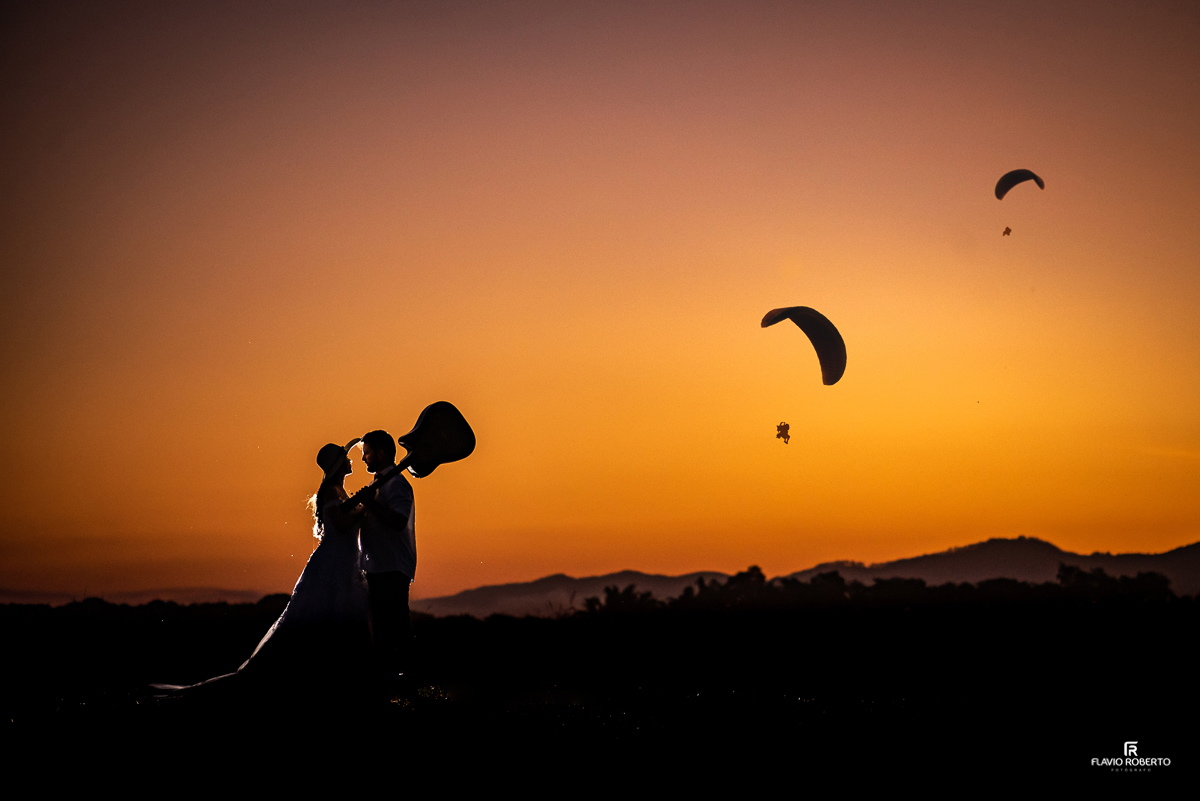 Ensaio de Casal durante o pôr do sol em Taubaté