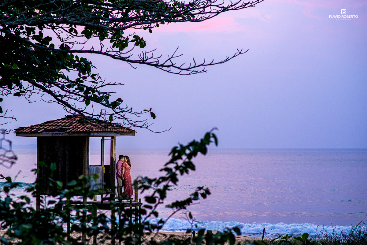 Ensaio Pré Wedding no nascer do sol da Praia Vermelha.
