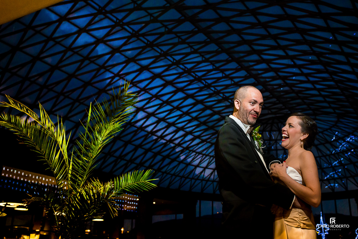 noivos fazendo caretas