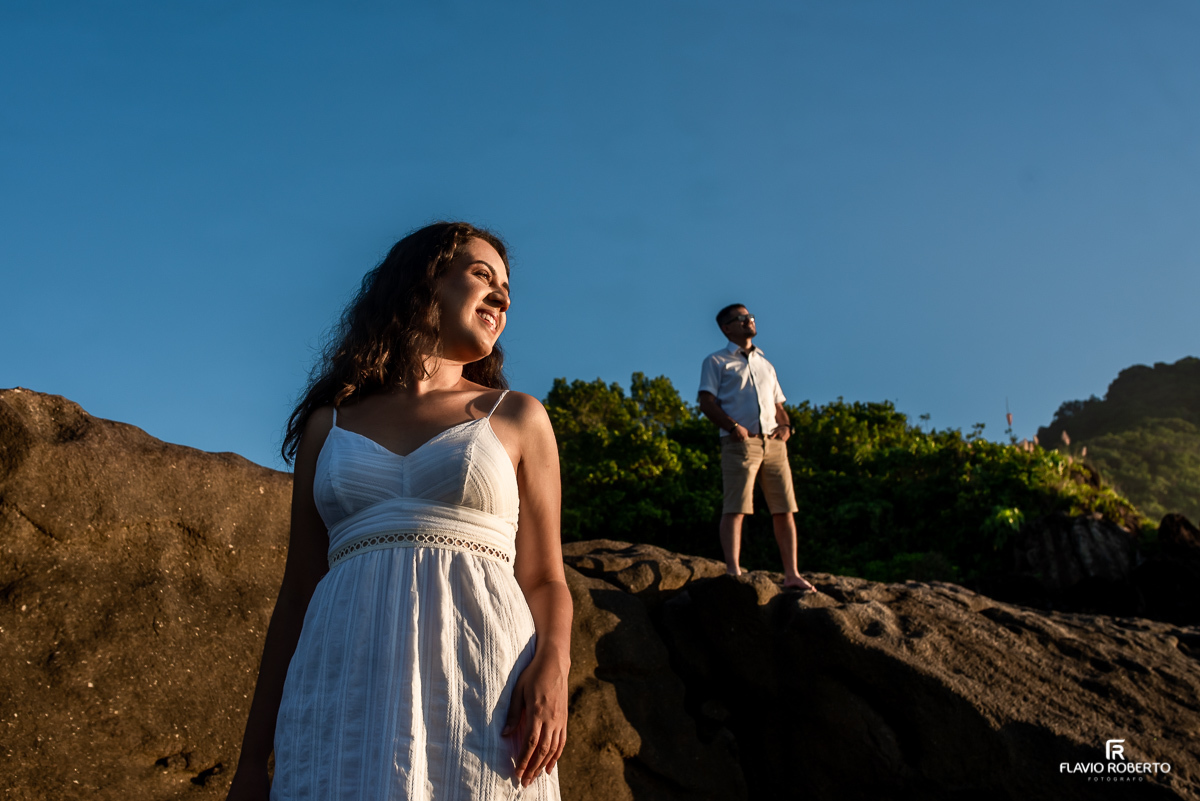 ensaio de casal na praia do Cepilho em Trindade- Paraty-RJ