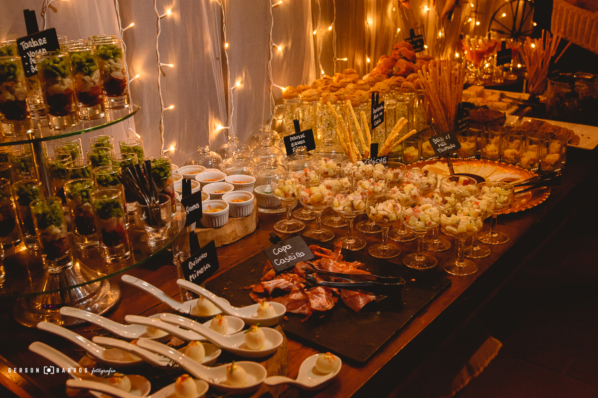 buzios geriba fotografo de casamento casamento espelho das águas búzios wedding praia de geribá pousada pc cerimonial casando na praia captainsbuffet