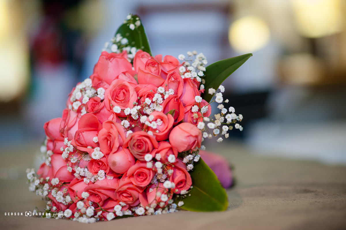 buquet lindo em macae noivas felizes