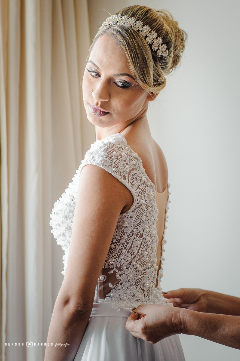 detalhes do vestido da noiva em macaé - rj
