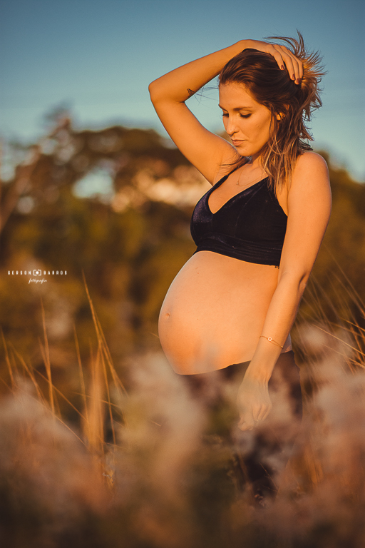 ensaio gestante macae barriga gravida gravidez por do sol momento lindo fotografia de gestante fotografo de familia book digital