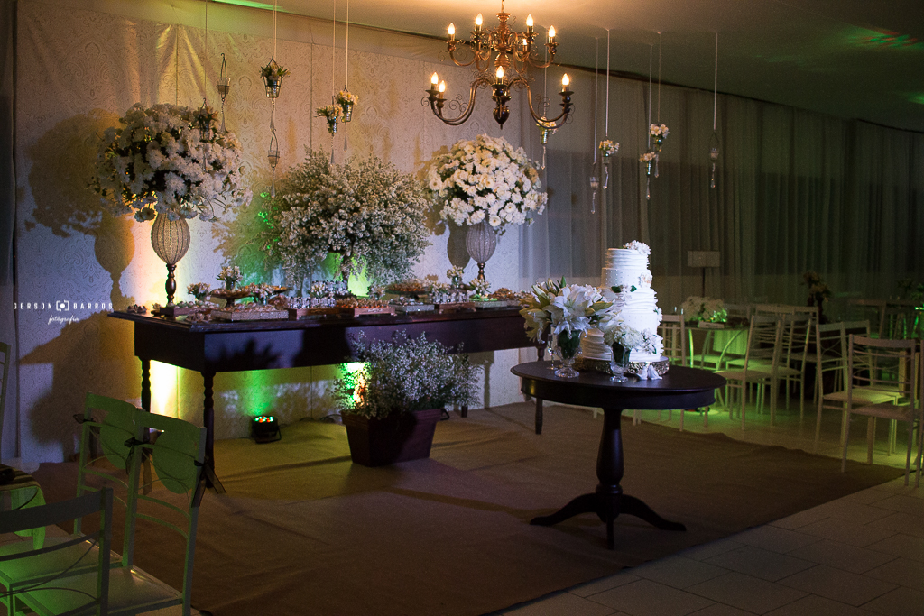Buffet Emic decoracao de casamento wedding fotografia trajano de moraes cordeiro santa maria madalena macabu