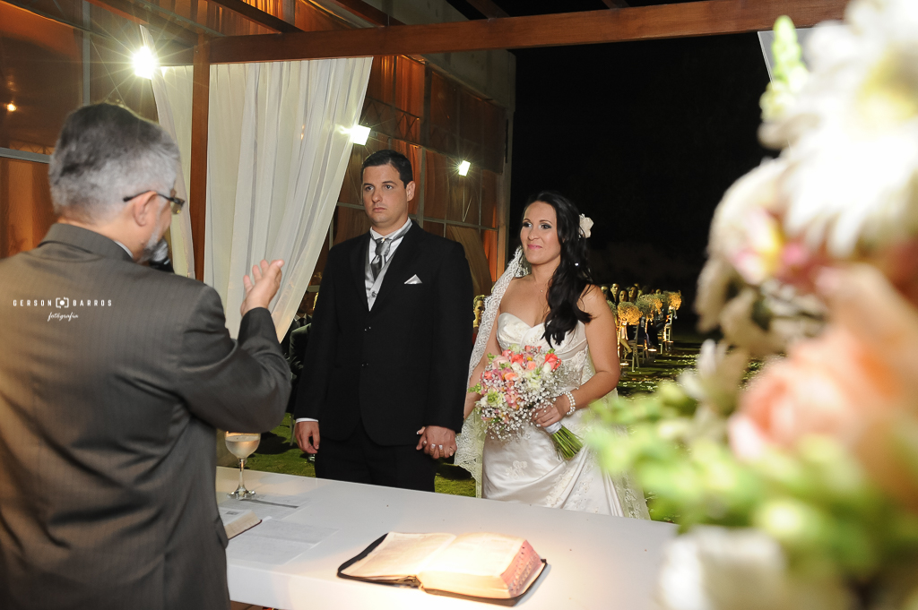 fotografia de cerimonia religiosa de casamento oasis festas e eventos rio das ostras macae cabo frio fotografia fotografo