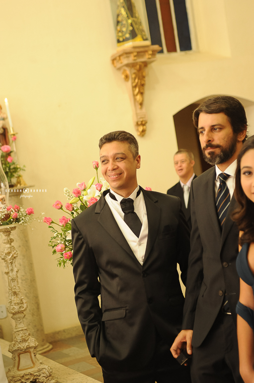 noivo aguardando noiva catolica cerimonia casamento fotos de casamento fotografia profissional wedding