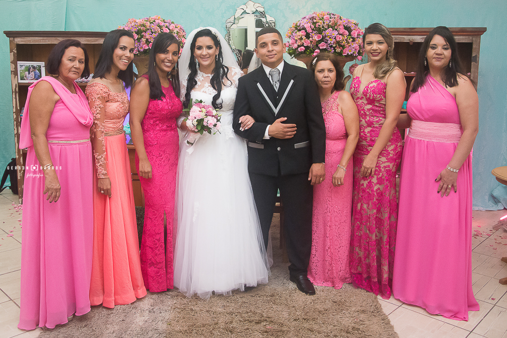 noiva com madrinhas fotografia de casamento macae